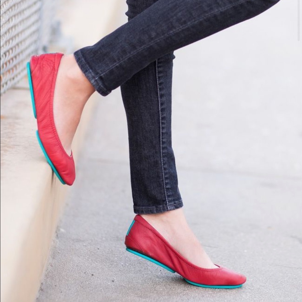 Tieks Red Leather Round Toe Flats Sise 8